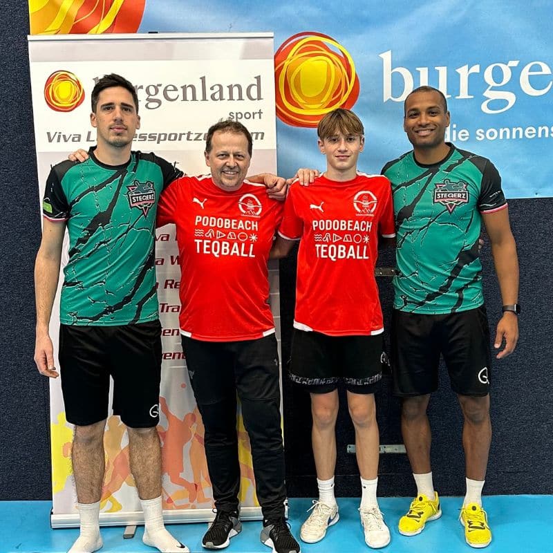 Vip Challenge Sieger und Trainer beim 1. Competitive Teqball Trainingscamp in Steinbrunn