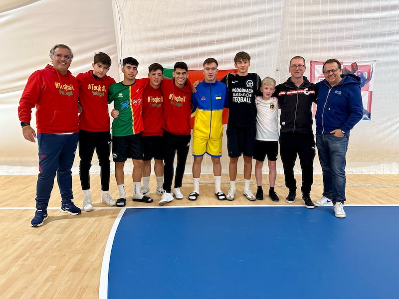 U19 Teqball Team Portugal und Ukraine