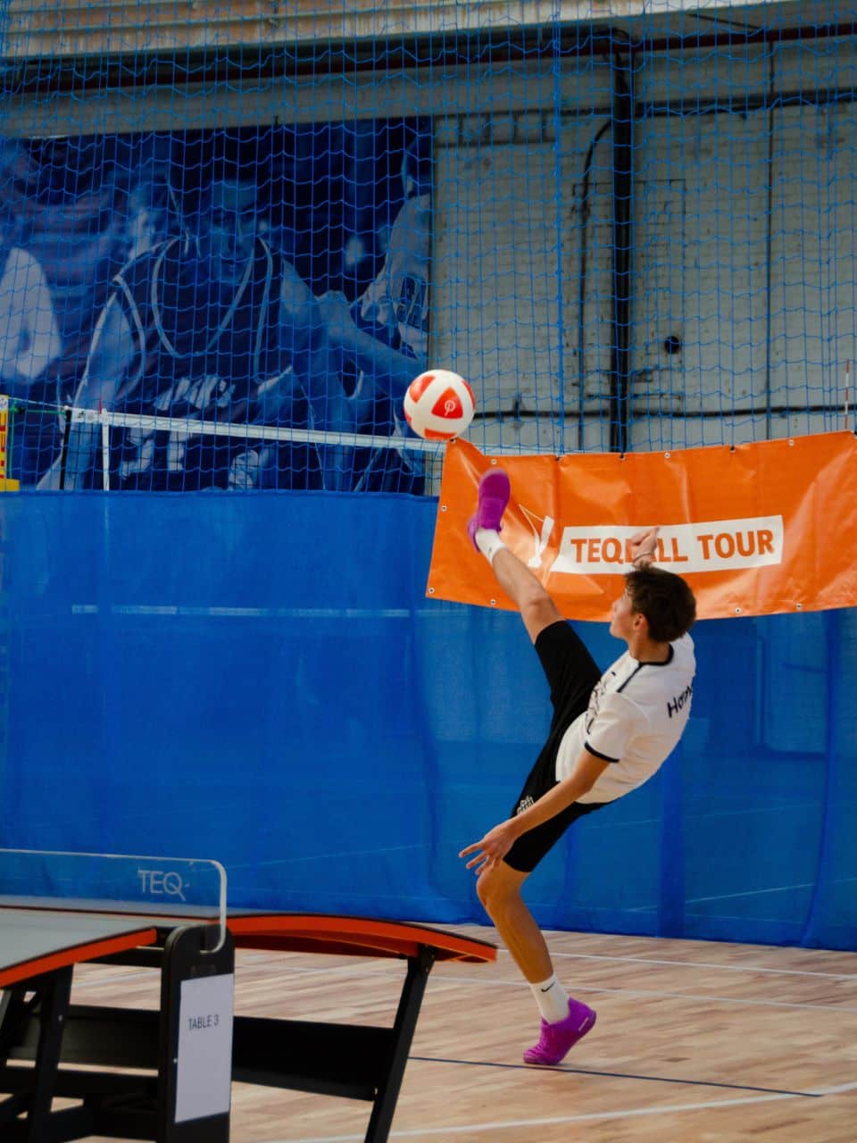 Alex Hamm - Aufschlag - Lithuanian Teqball Open