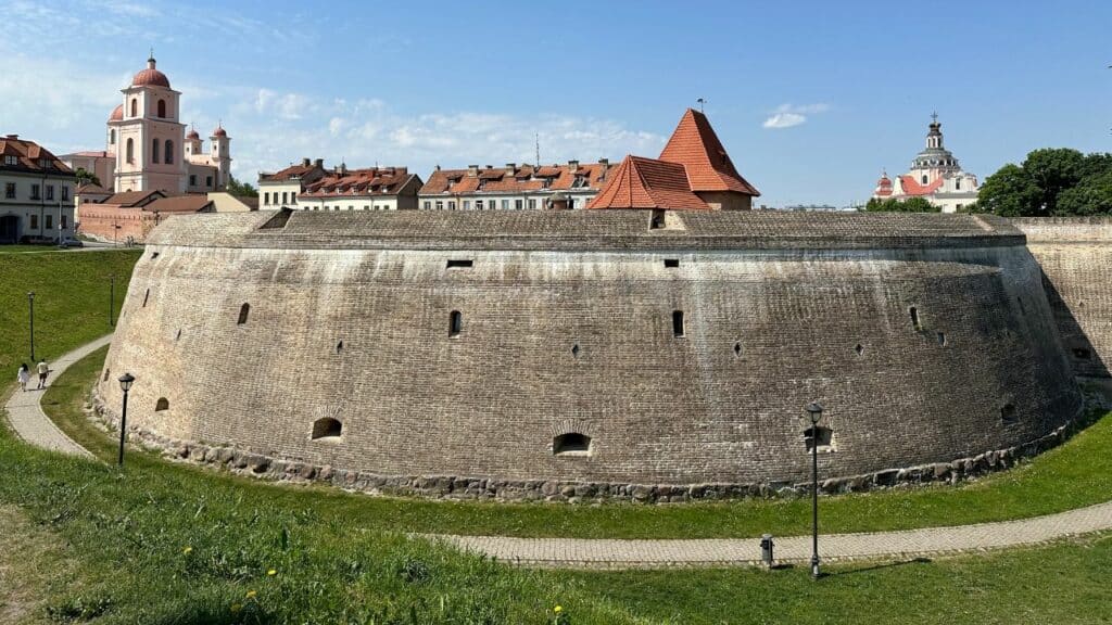 Bastion of the defensive wall